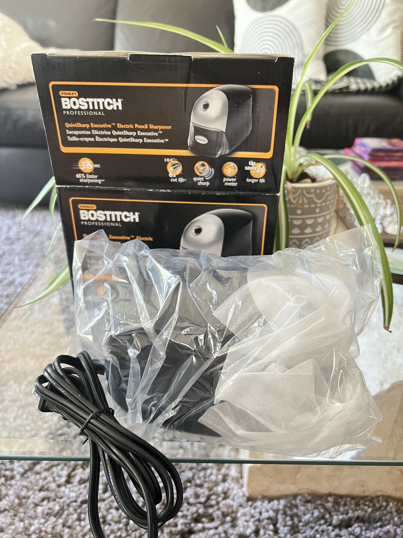 Bostitch QuietSharp Executive Electric Pencil Sharpener - photo 2