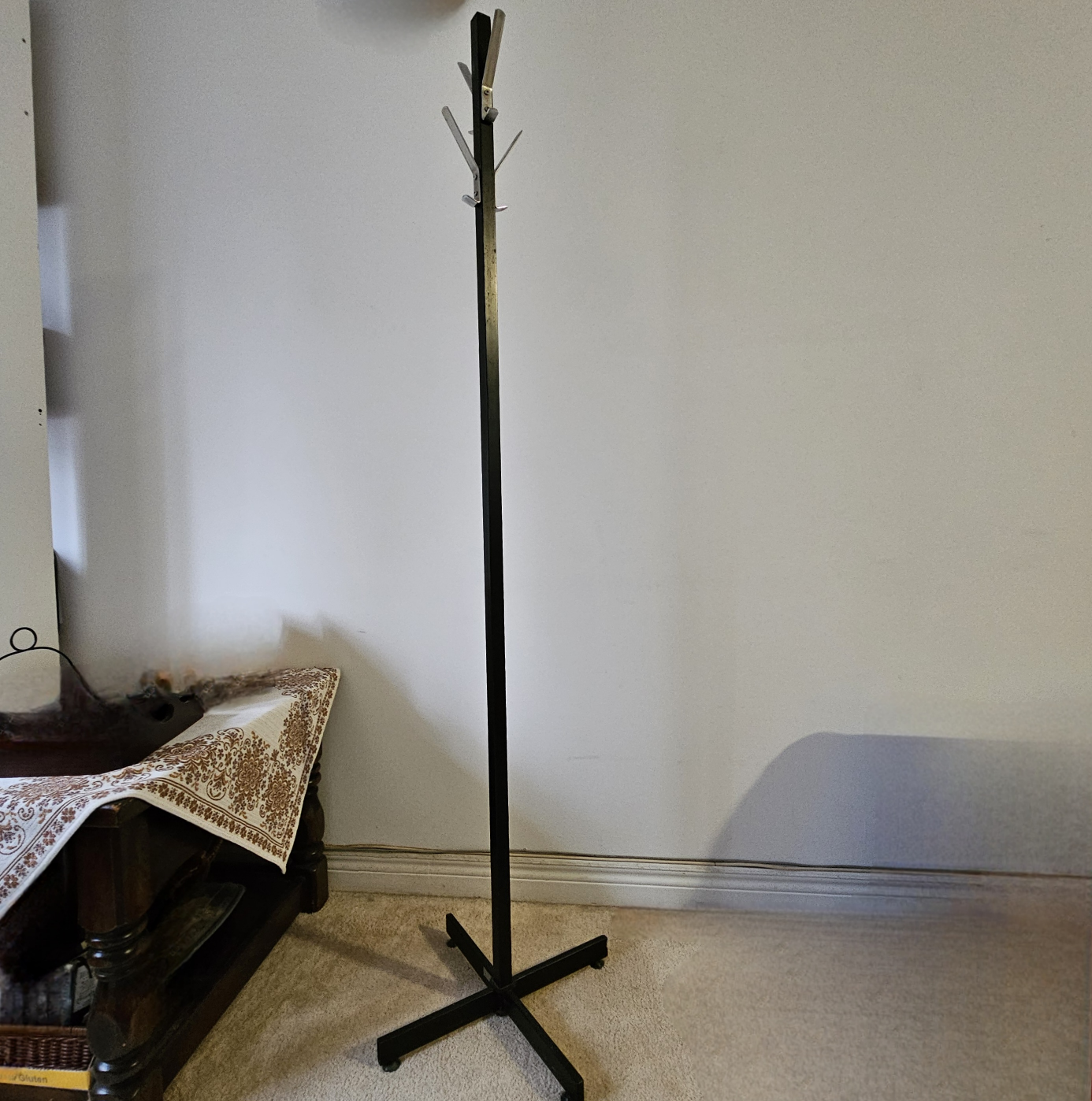 Coat Hanger Black Metal - photo 2