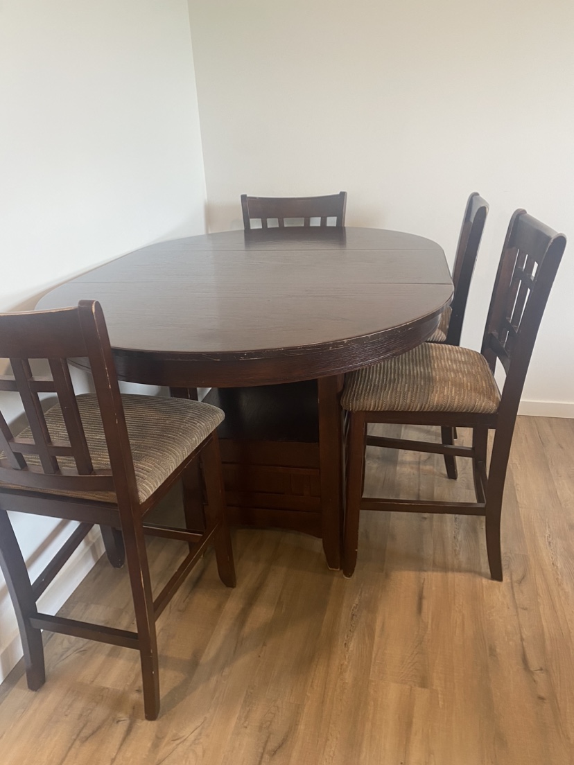Dining table and four chairs - photo 2