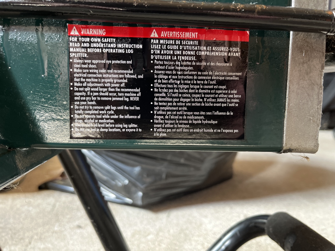 Yardworks 1 3/4 HP 15 amp Electric Log Splitter - photo 3