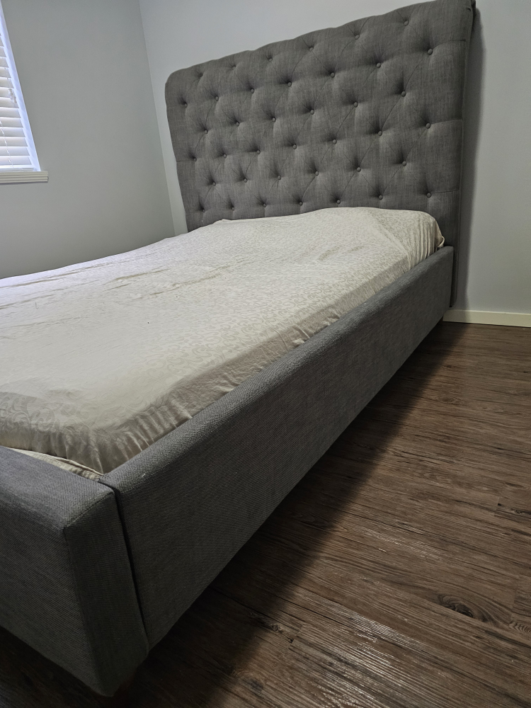 Queen Size Upholstered Bed Frame - photo 4
