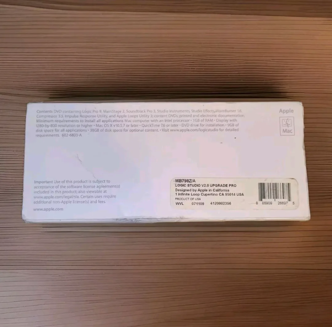 Vintage Apple Logic Studio Upgrade 9 Disc Set In Box image indicator(3)