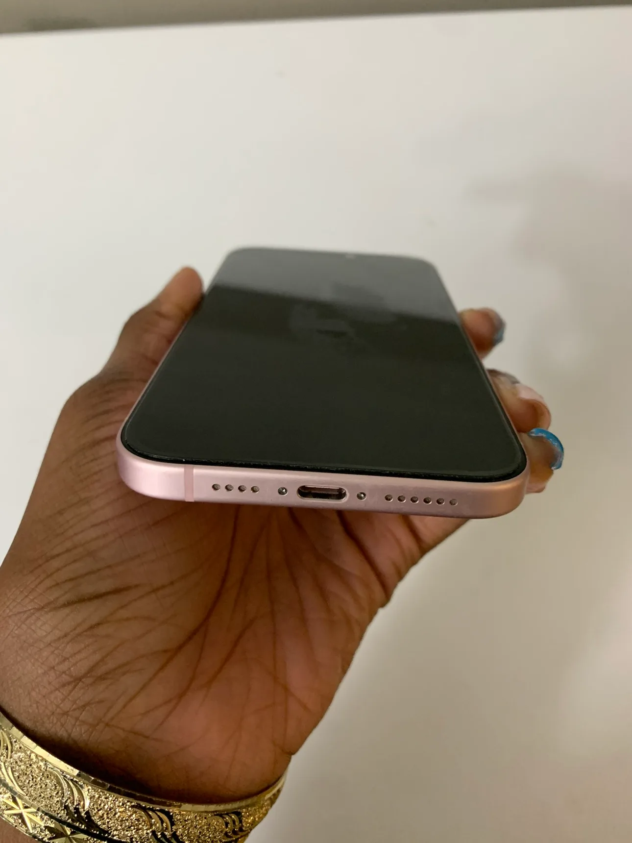 iphone 15 plus image indicator(5)