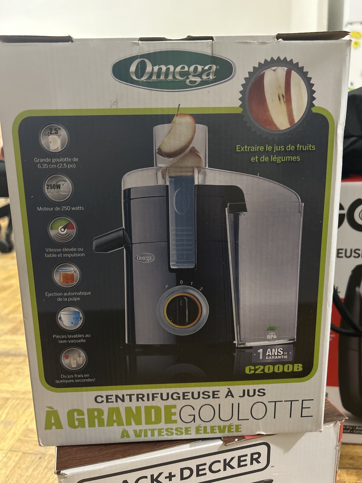 Omega Juicer