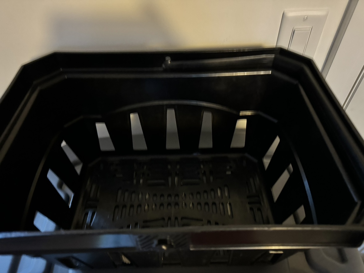 Black Plastic Basket - photo 2