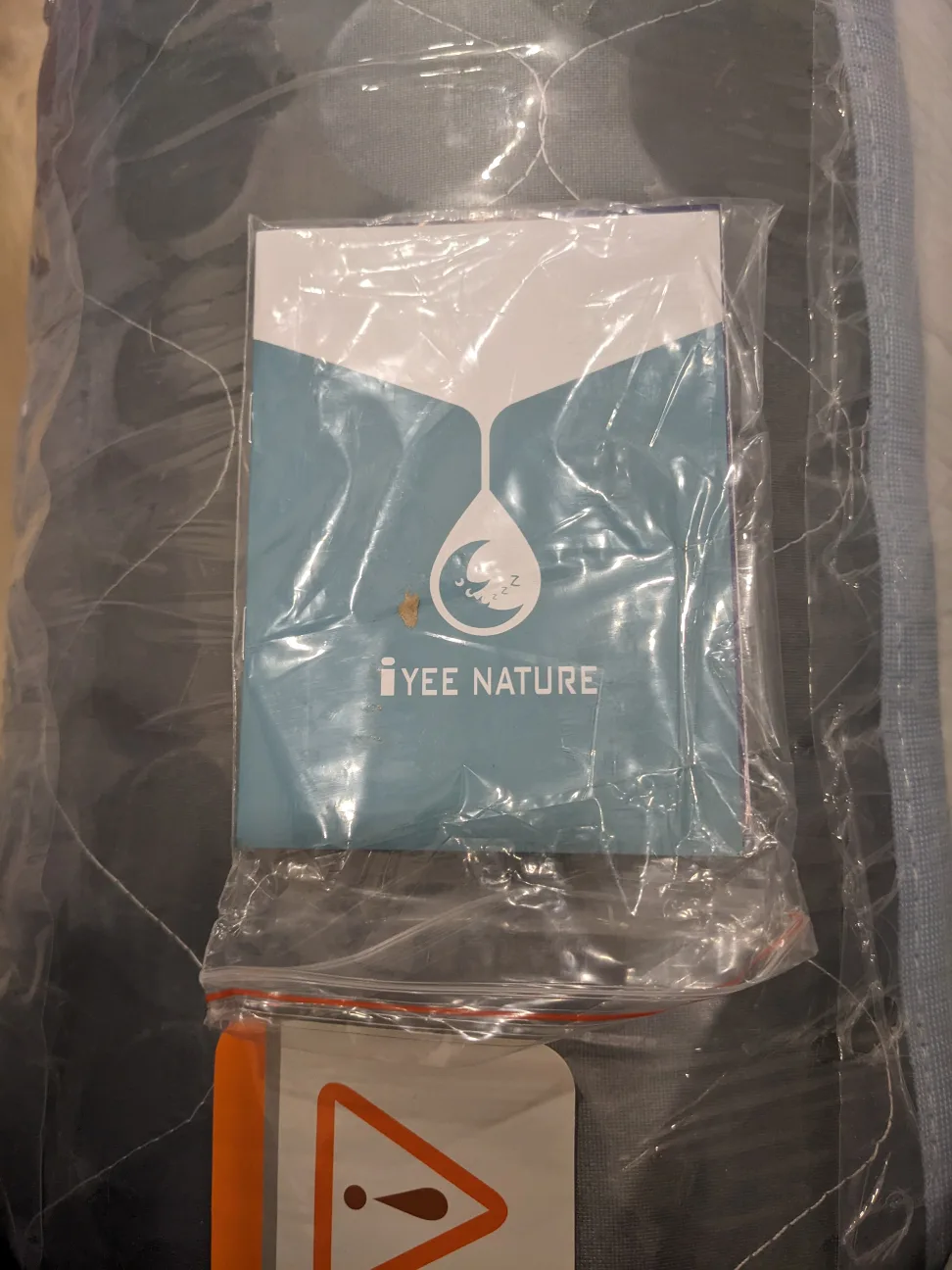 Brand New Hybrid Queen Mattress image indicator(2)