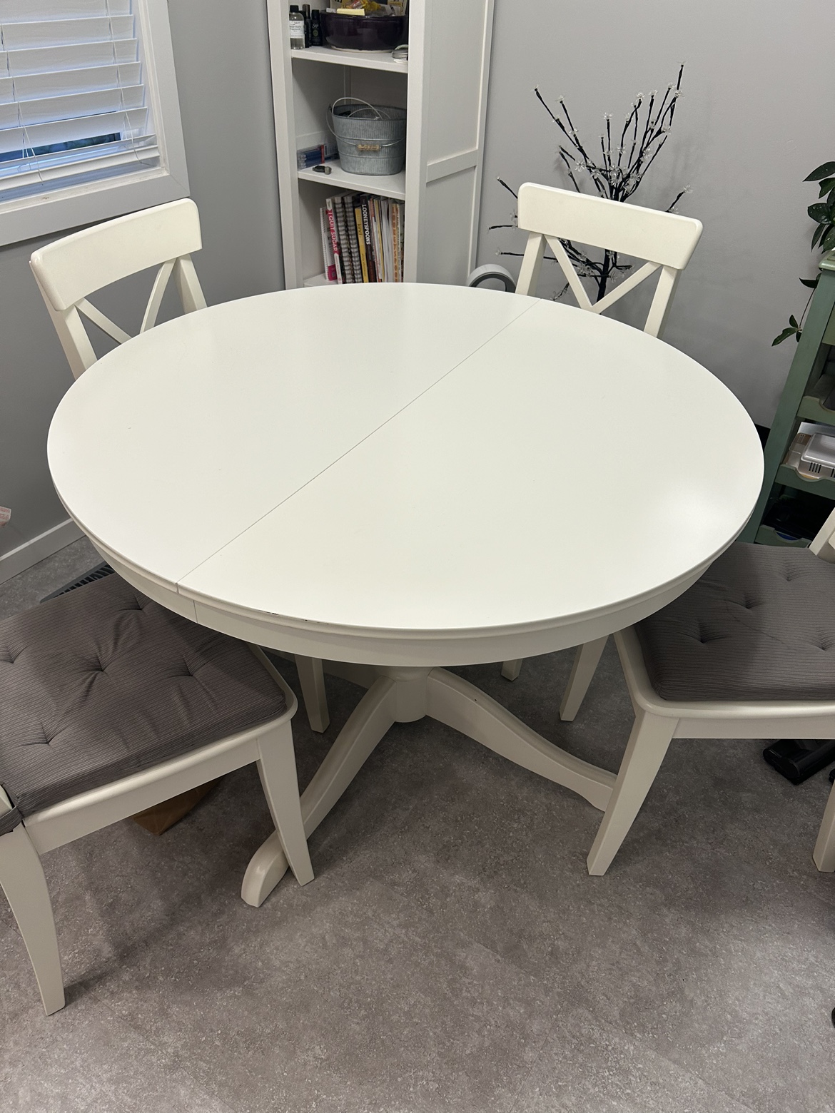 IKEA INGATORP Extendable table, white, (43 1/4/61 ")