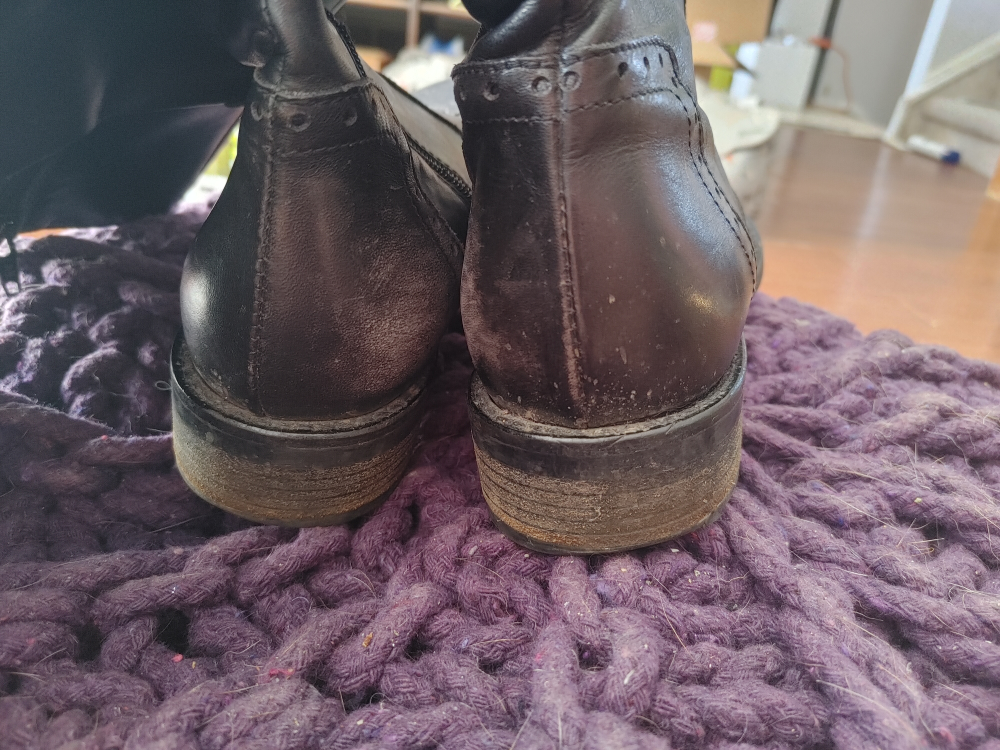Black Leather Wingtip Boots - photo 5