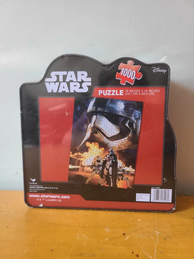 Disney Star Wars The Force Awakens -1000 Piece Puzzle Collectors image indicator(3)