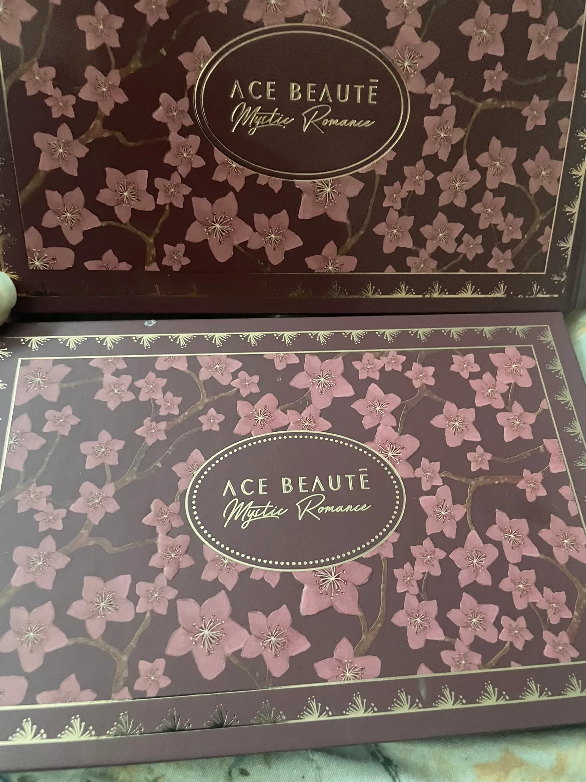 Ace Beauté Mystic Romance Eyeshadow Palette image indicator(2)