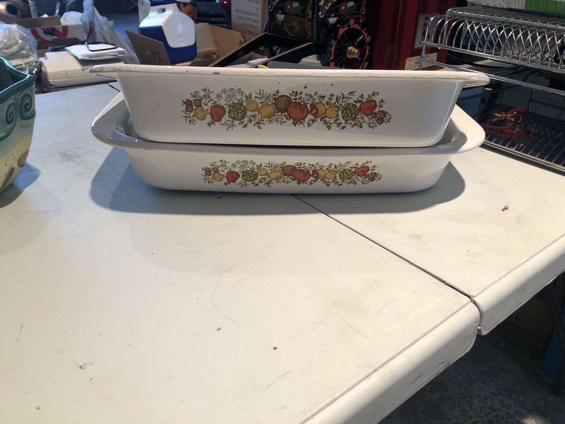 Vintage Baking Dishes - photo 2