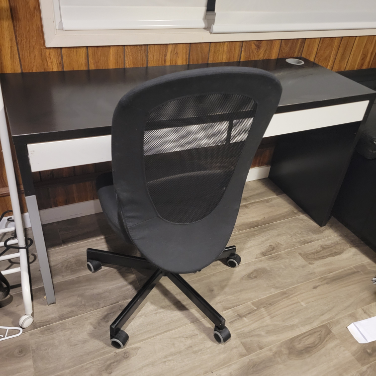 Computer desk + chair - photo 3