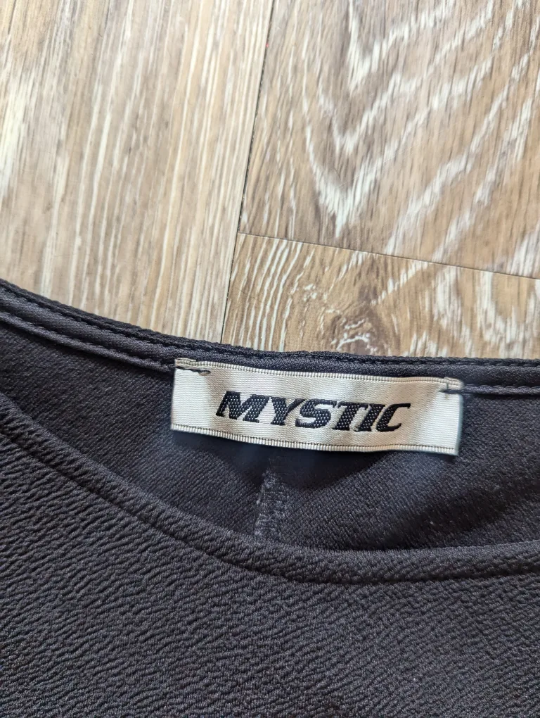 Black women's Mystic dress image indicator(2)