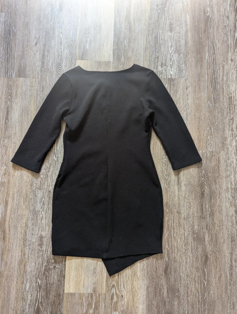 Black women's Mystic dress image indicator(3)