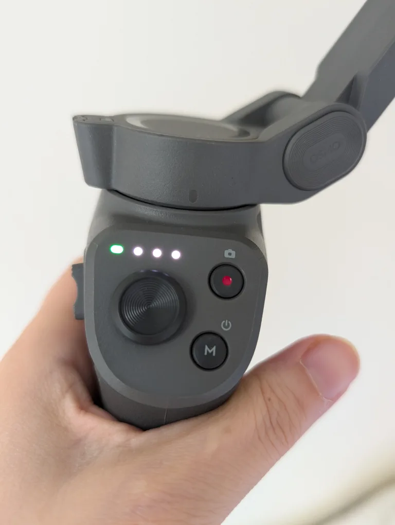 DJI Osmo Mobile 3 thumbnail