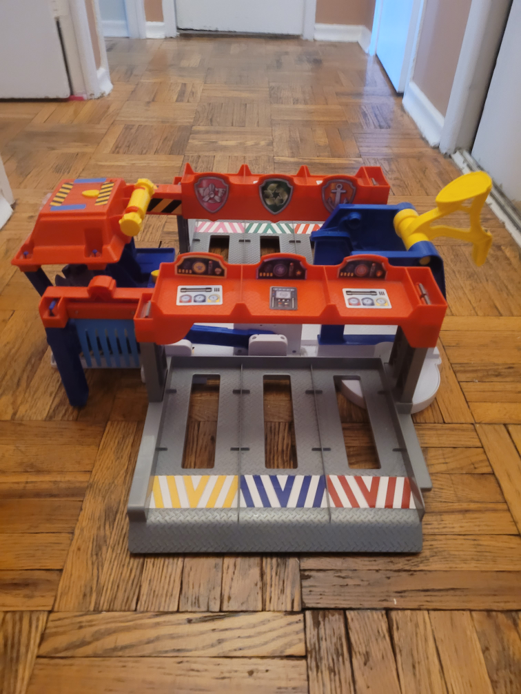 Paw Patrol 4 Level Parking Garage - photo 4