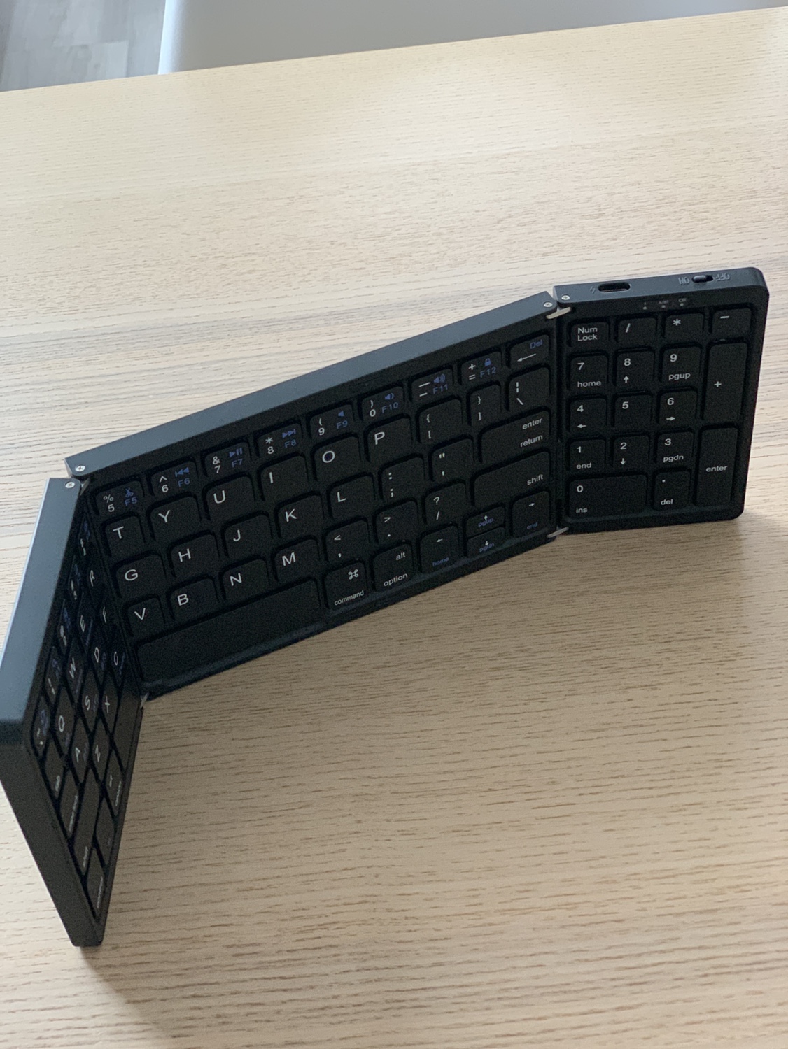 Folding Bluetooth Keyboard - photo 2