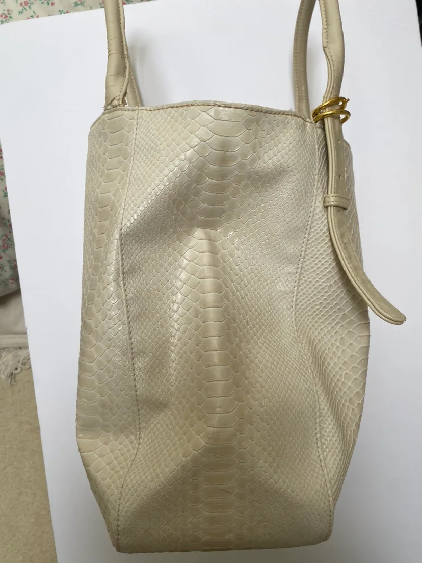 White Snakeskin look  Tote Bag image indicator(3)