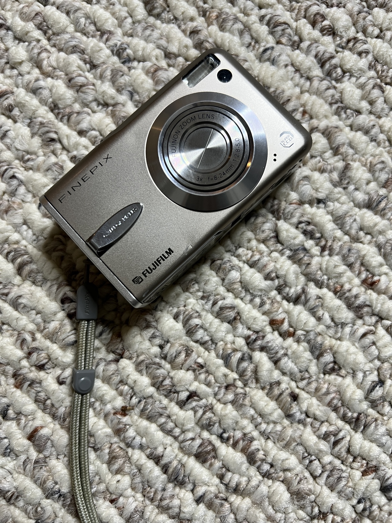 Fujifilm Finepix E510 Digital Camera