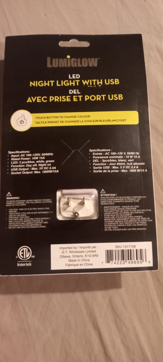 LED Night Light with USB Outlet image indicator(3)