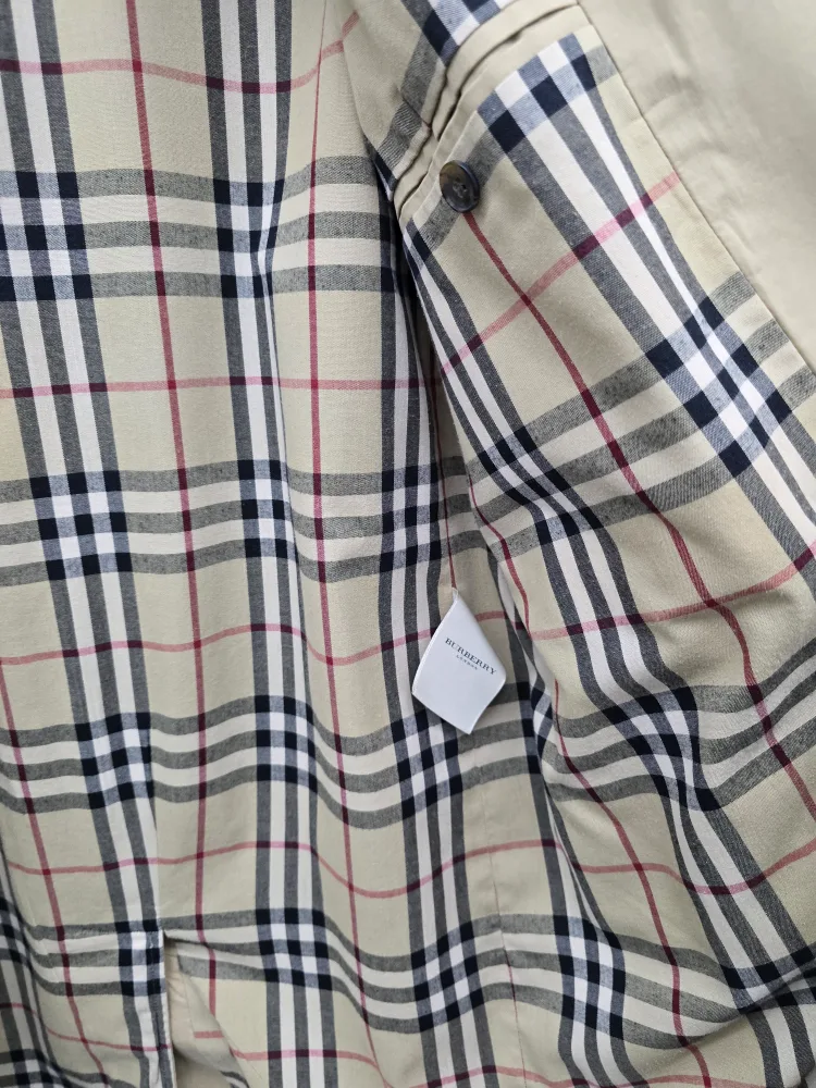 BURBERRY Trench Coat image indicator(5)