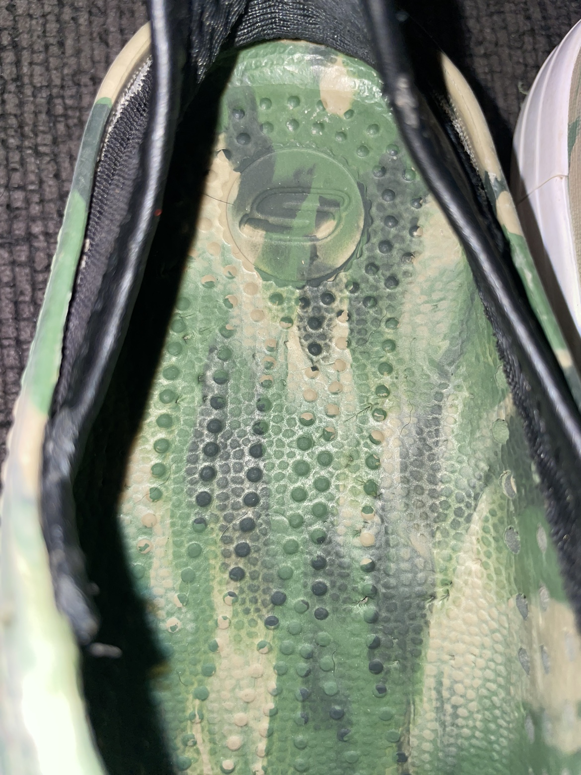 Kids' Camo Native like shoes - size 13 - photo 2