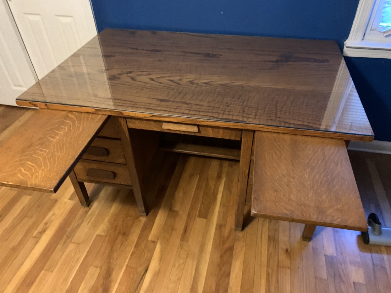 Antique Tiger Oak teachers desk w/ glass top large executive MV - photo 4