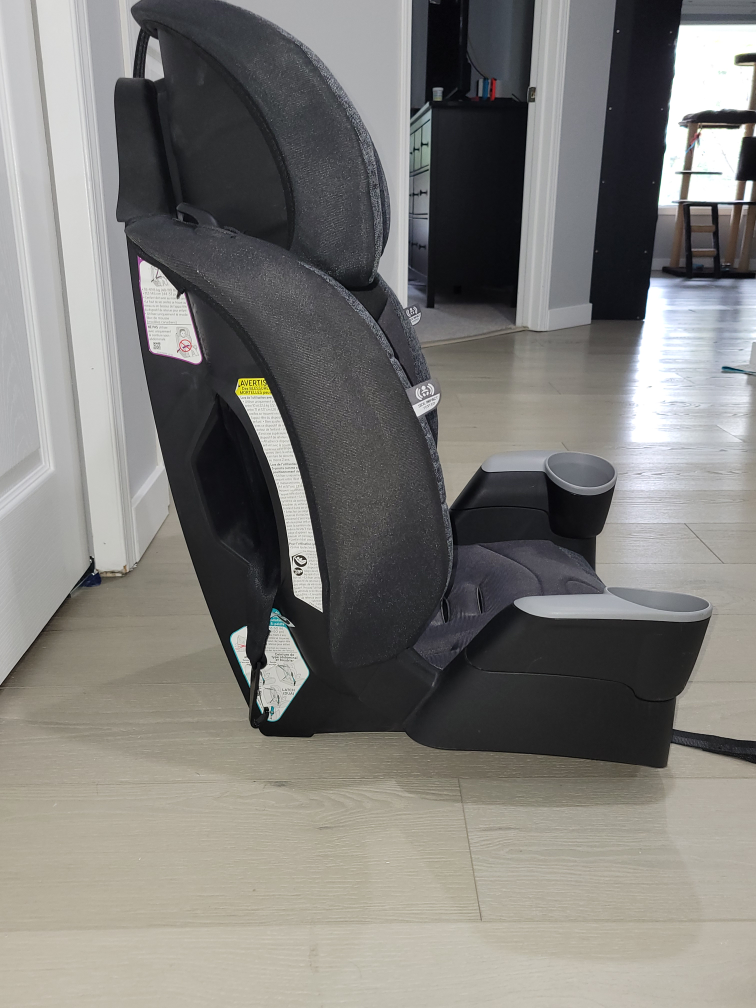 Evenflo Maestro Sport Harness Booster Car Seat - photo 2