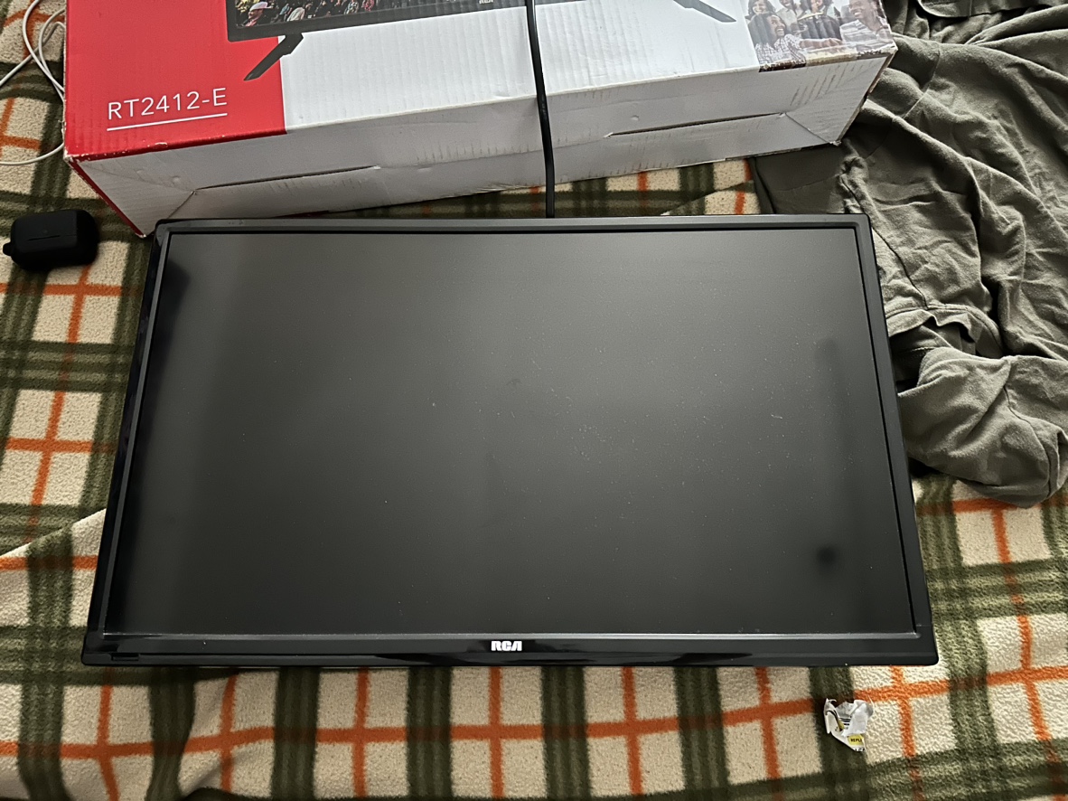 RCA 24" LED HD TV - photo 2