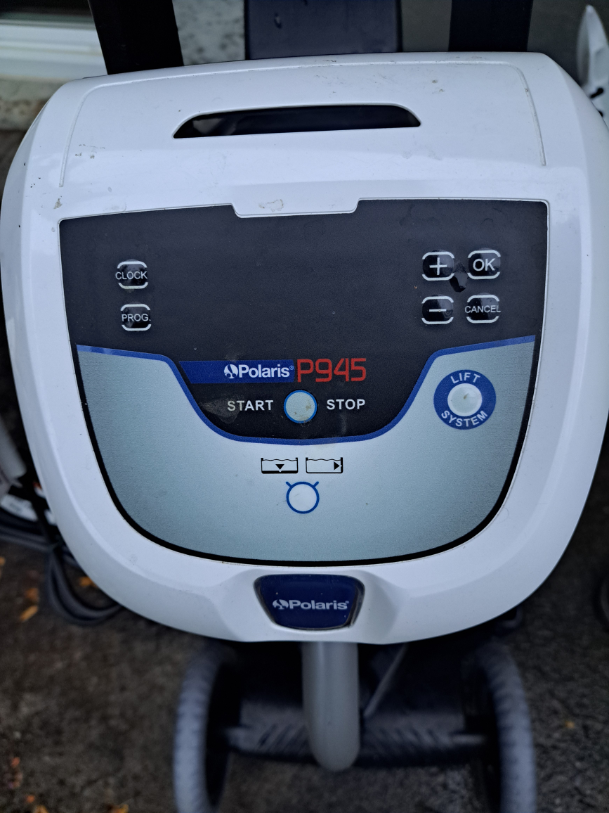 POOL VACUUM * POLARIS P945