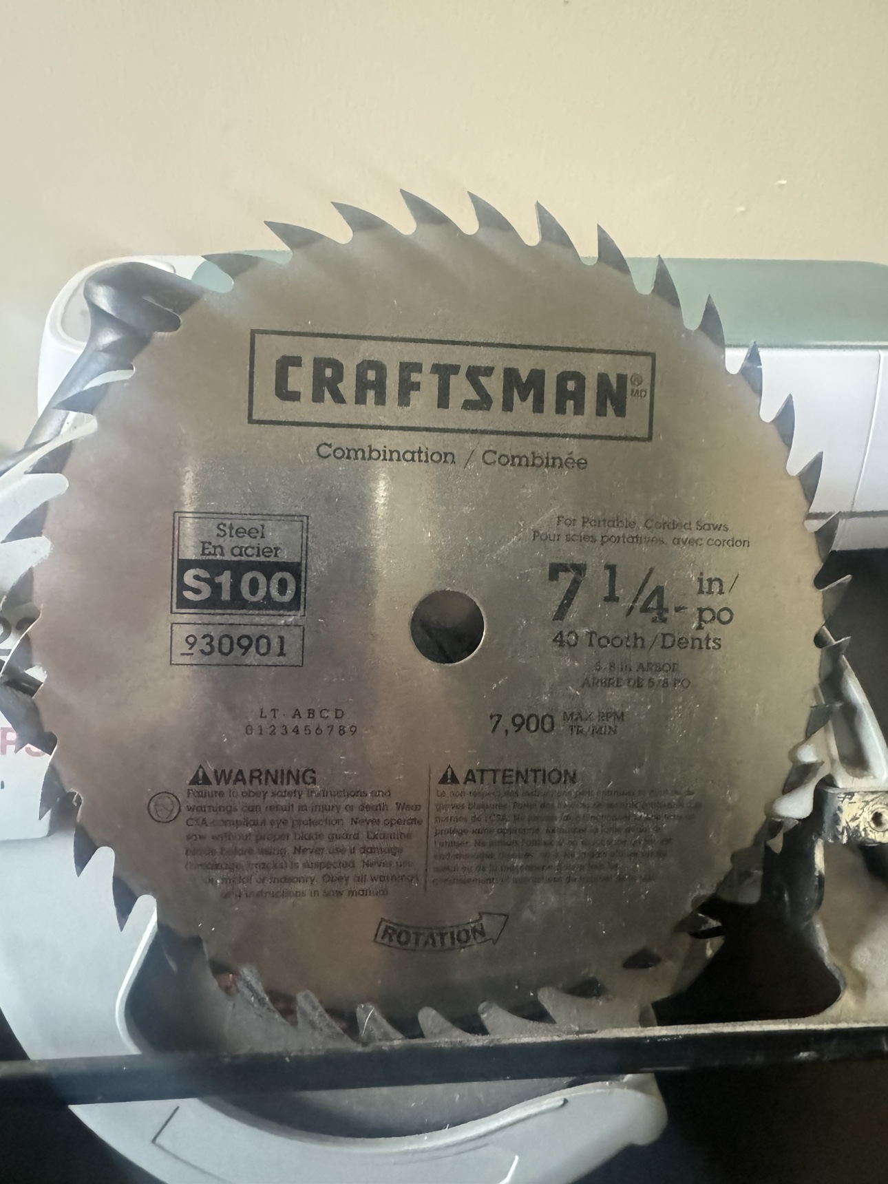 Craftsman 7 1/4" Circular Saw - photo 2