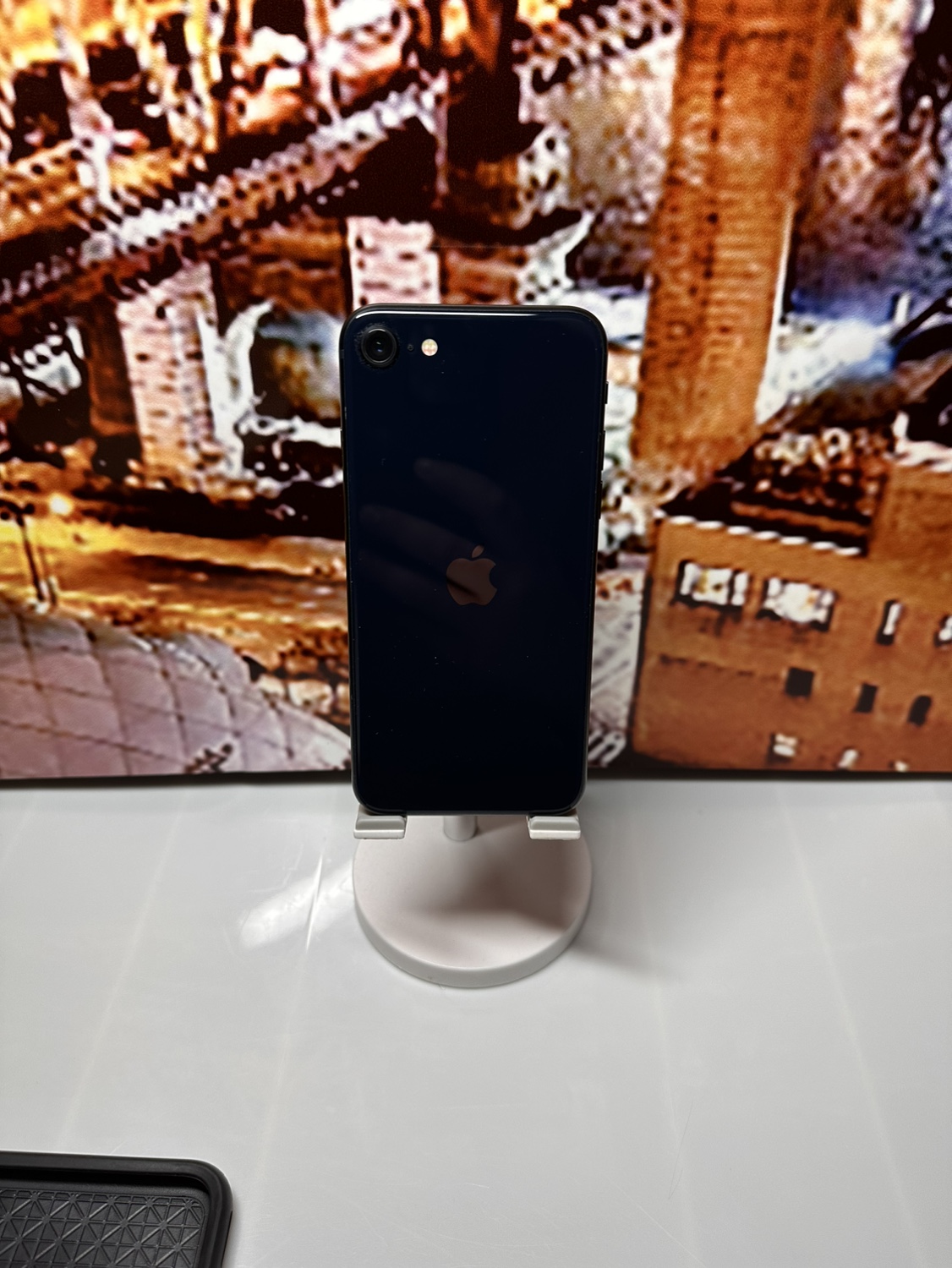 iPhone SE (3rd Generation) 128GB - photo 5