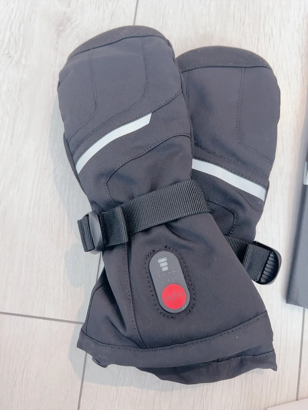 🥕 Open box🥕 Heat Gloves Rechargeable Electric Heating Winter image indicator(3)