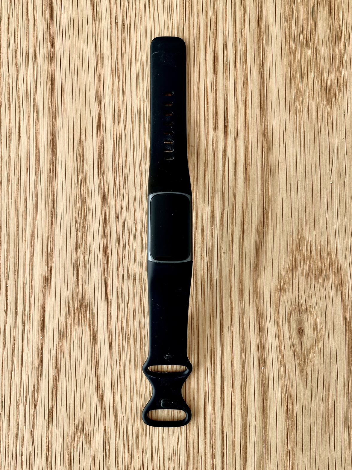 Fitbit Charge 5 - new condition smartwatch
