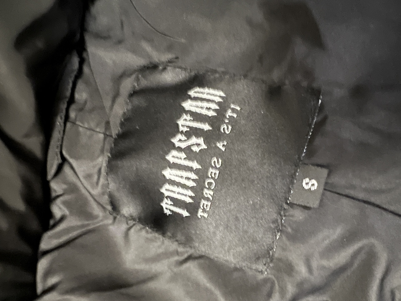 Trapstar Puffer Jacket Size Small - photo 4