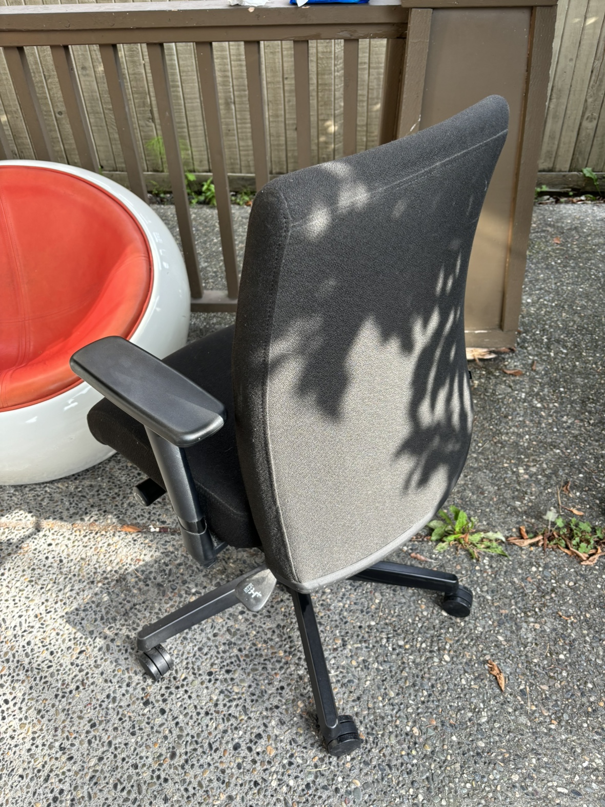 Office Chair - photo 2