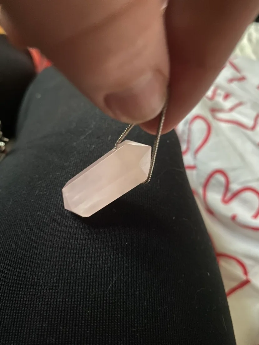 Rose Quartz Necklace image indicator(2)
