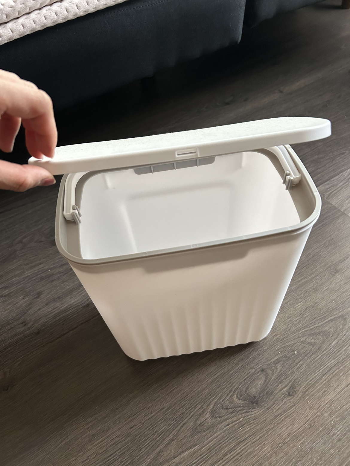 New! Kitchen Bin - photo 2