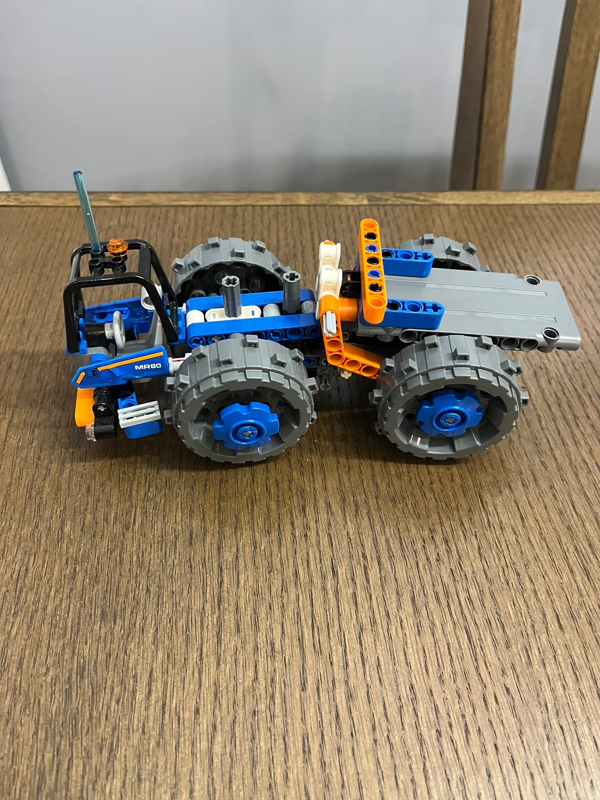 LEGO Technic Dozer Compactor image indicator(2)