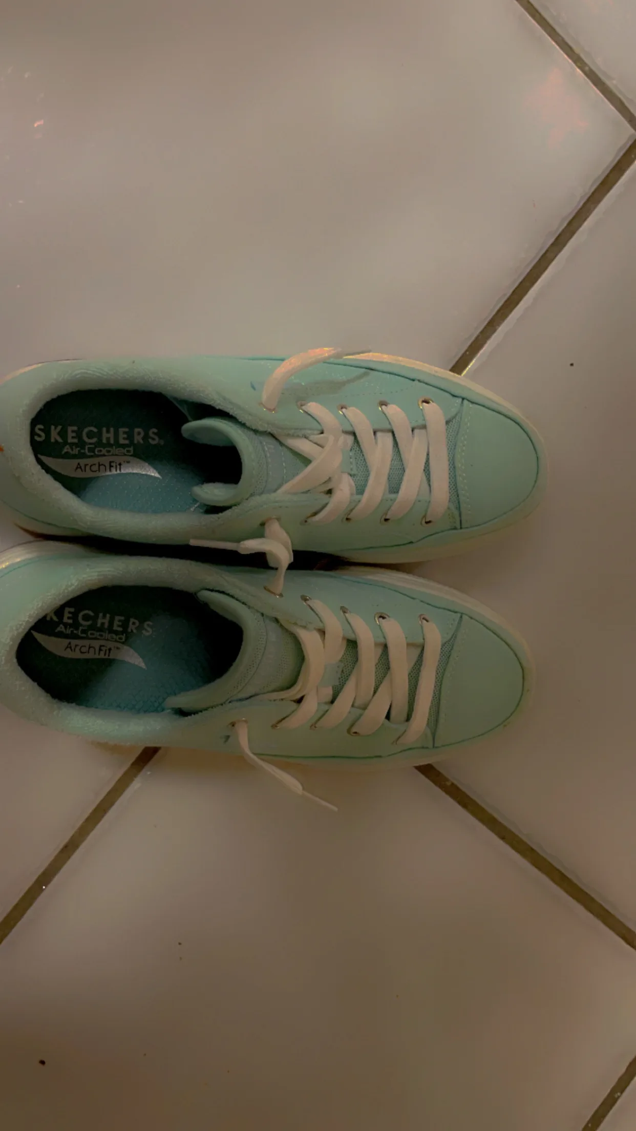 Skechers Arch Fit Sneakers #freecycle thumbnail