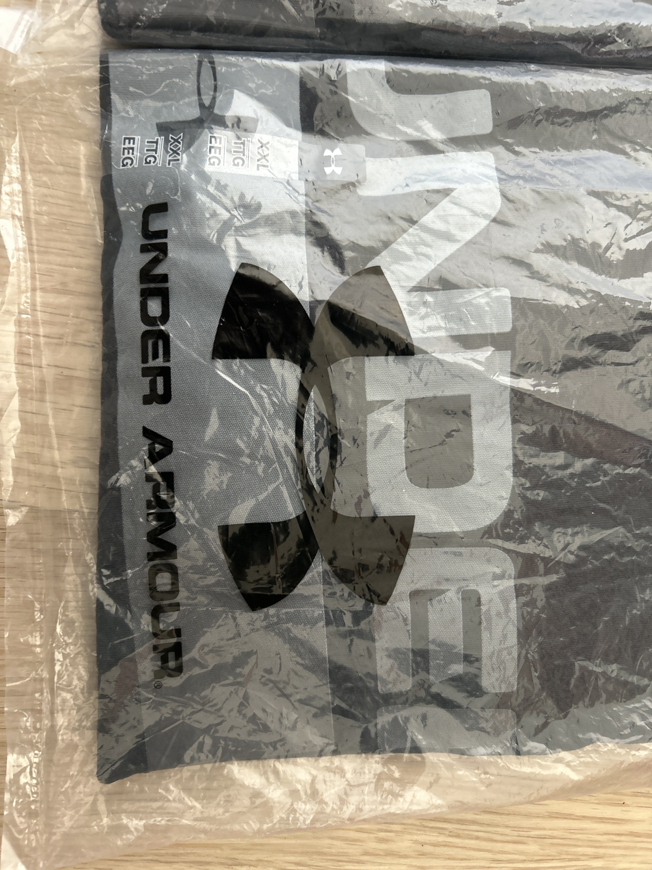 Under Armour Black T-Shirt Size XL - photo 5