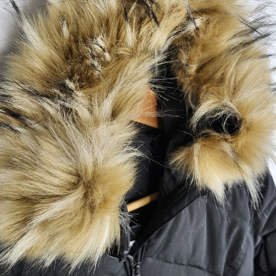 Guess Ladies XL Black Faux Fur Trimmed Winter Coat - photo 3