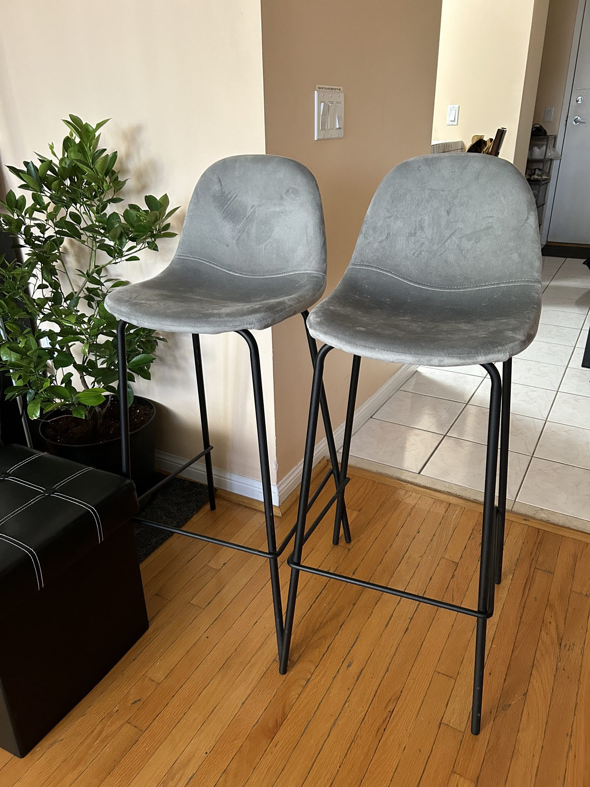 Grey Bar Stools (Set of 2) - photo 5