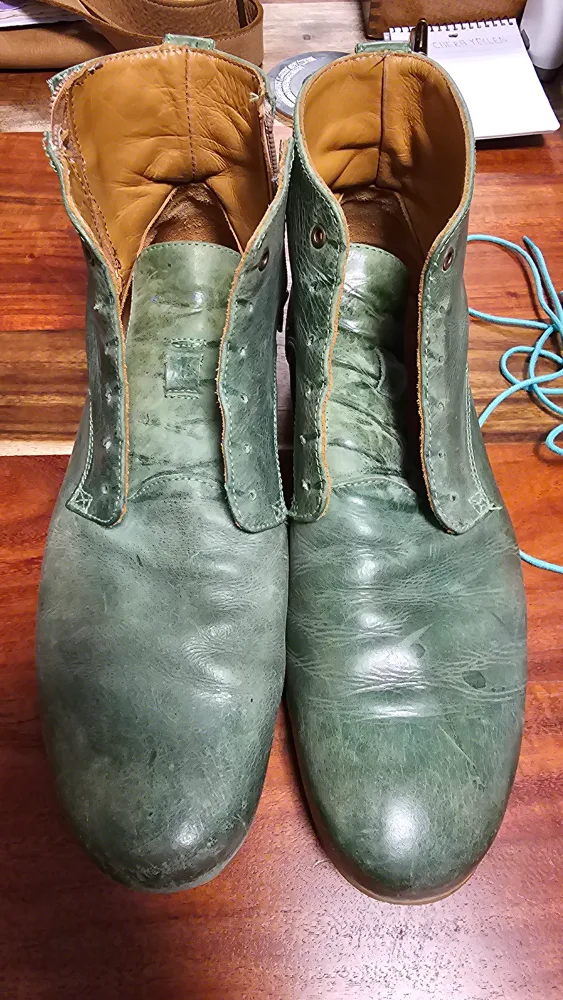 FREE John Fluevog Green Leather Boots, size 11,5 thumbnail
