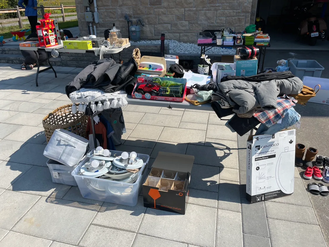 Garage sale thumbnail