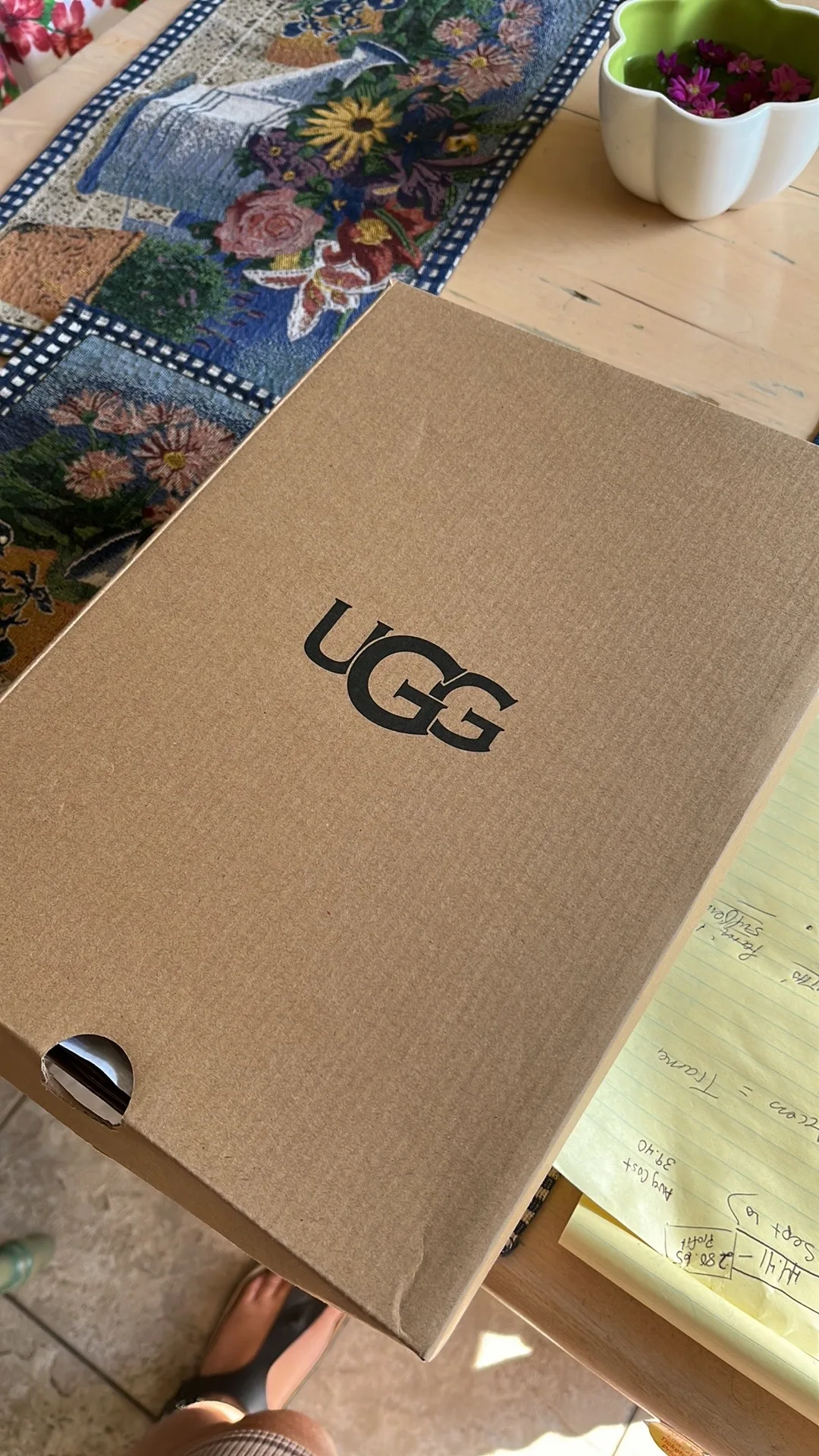 UGG women’s Lanah Clogs thumbnail