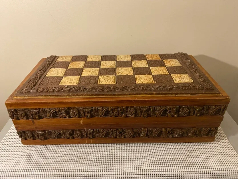Large Vintage Mayan Aztec Chess Set thumbnail