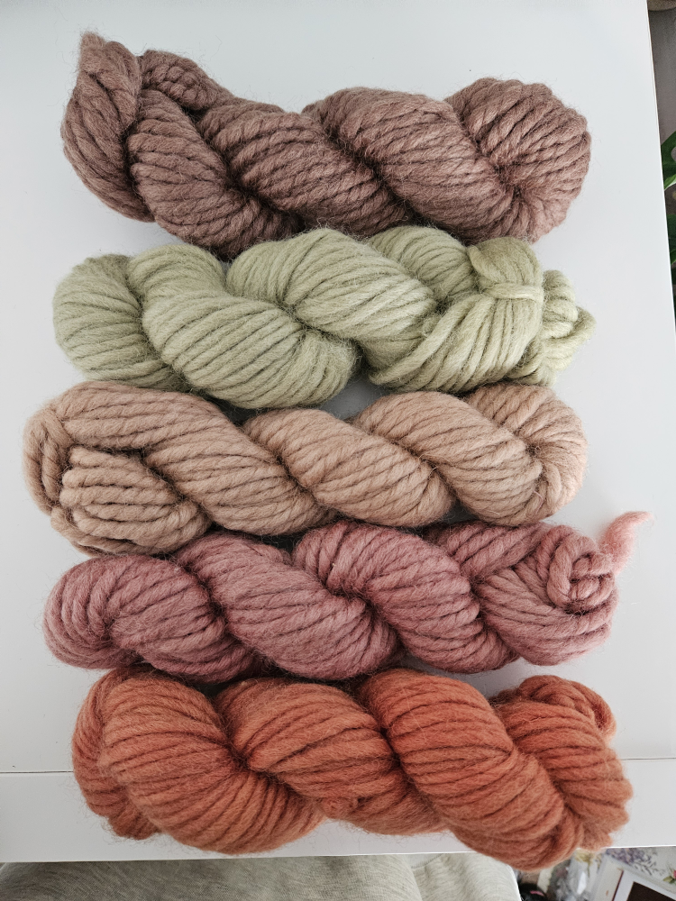 5 Skeins of Yarn - photo 3