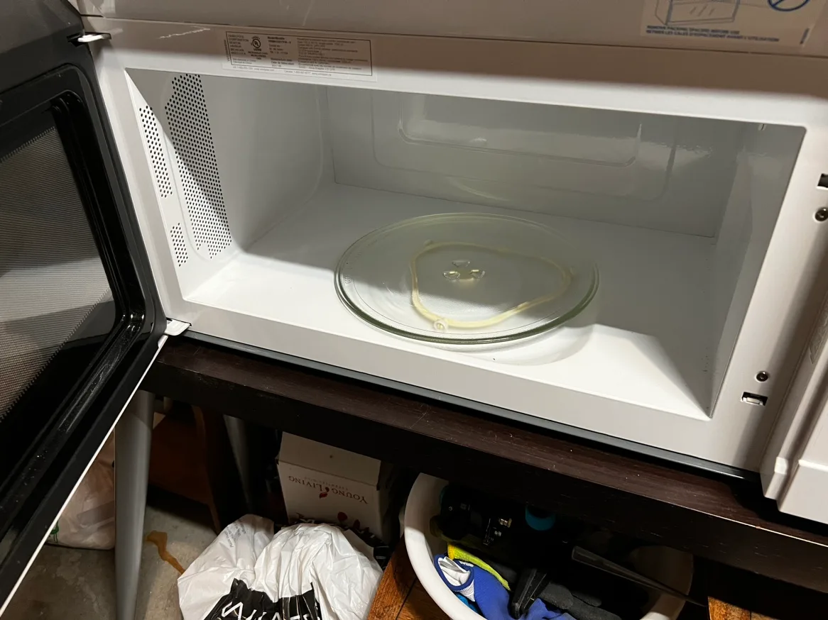 Whirlpool Microwave image indicator(2)