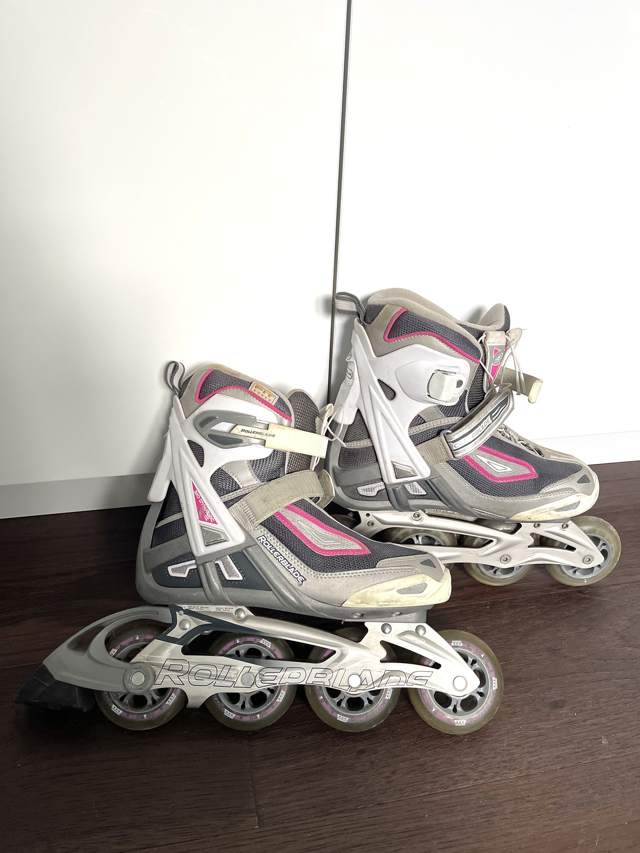 Roller blades womans size 7